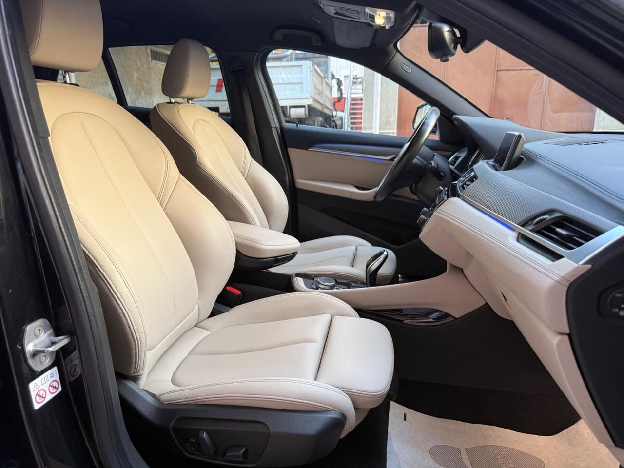 Bmw X2 sDrive18d Msport stra full, luci ambiente