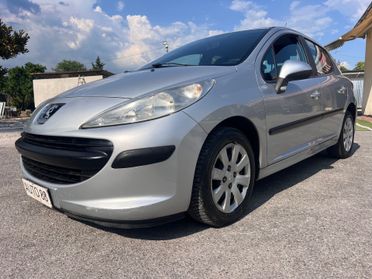 Peugeot 207 1.4 5p.