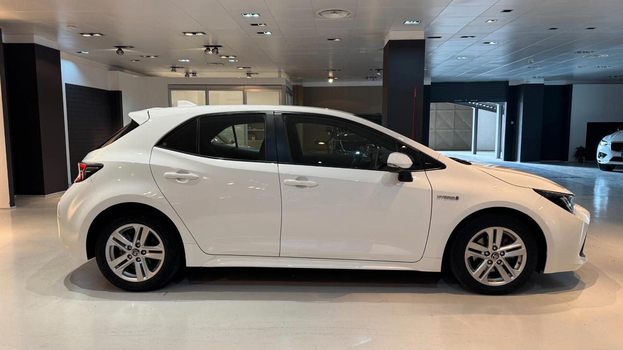 TOYOTA COROLLA 1.8 HYBRID E-CVT - 2021