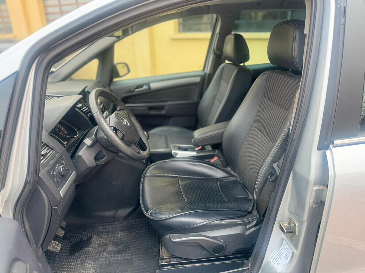 Opel Zafira 2009 1.6 BENZ/GPL EURO4 CDF