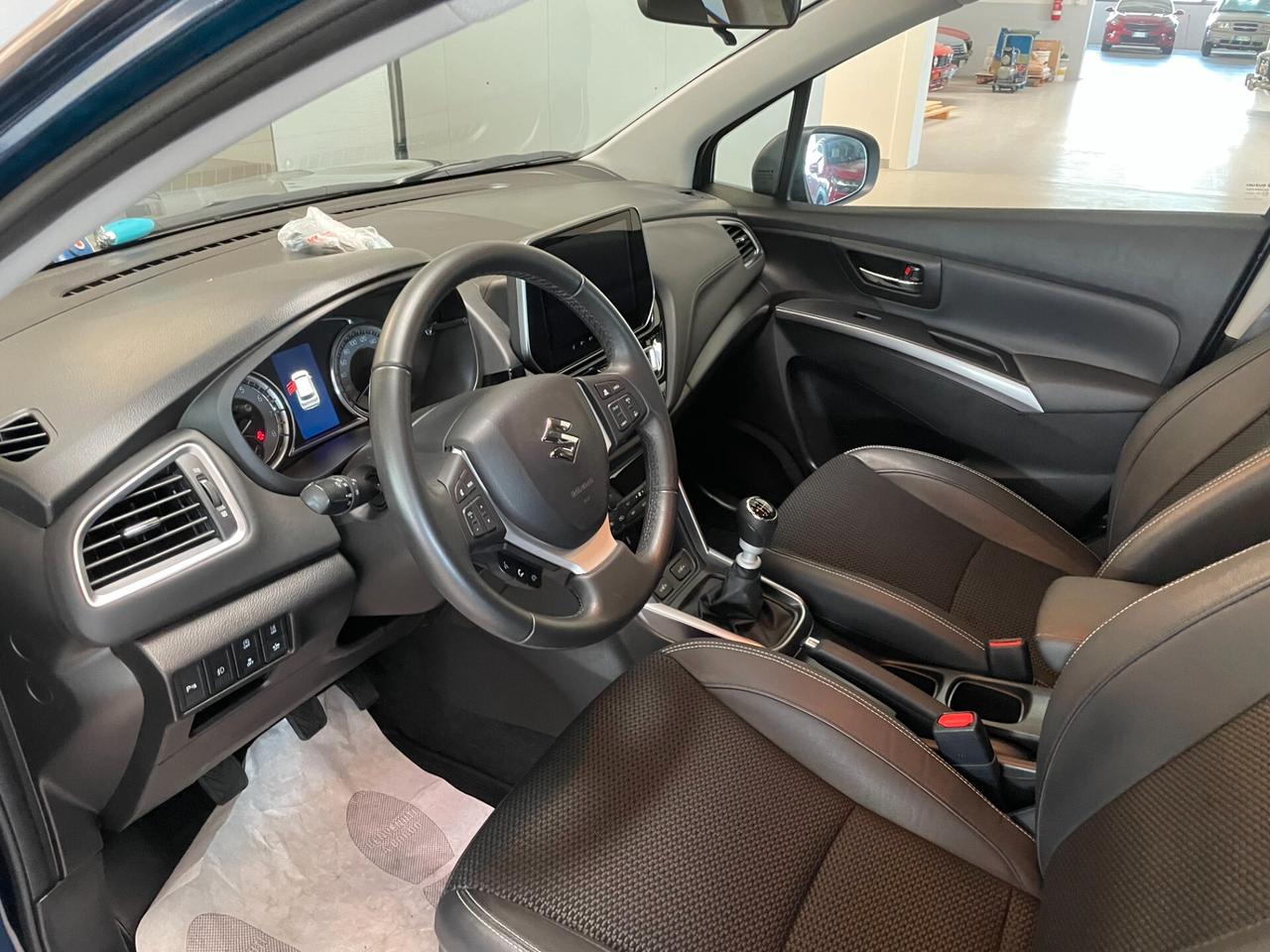 Suzuki S-Cross 1.4 Hybrid Top