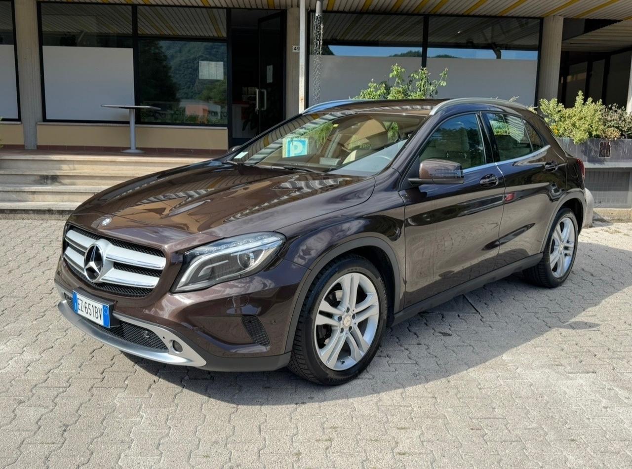 Mercedes-benz GLA 200 d Automatic 4Matic Premium