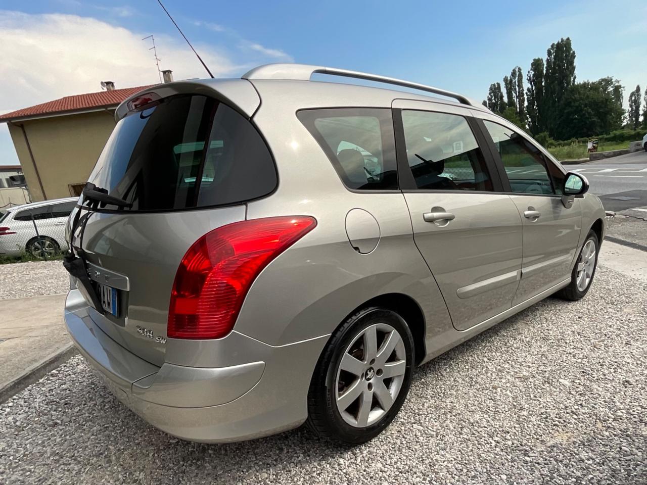 Peugeot 308 1.6 HDi 110CV SW Ciel Tecno