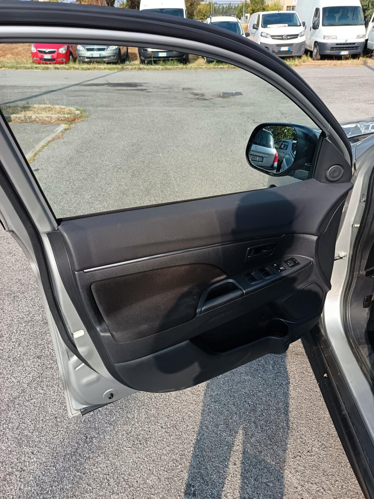 Mitsubishi ASX 1.6 2WD Instyle Navi