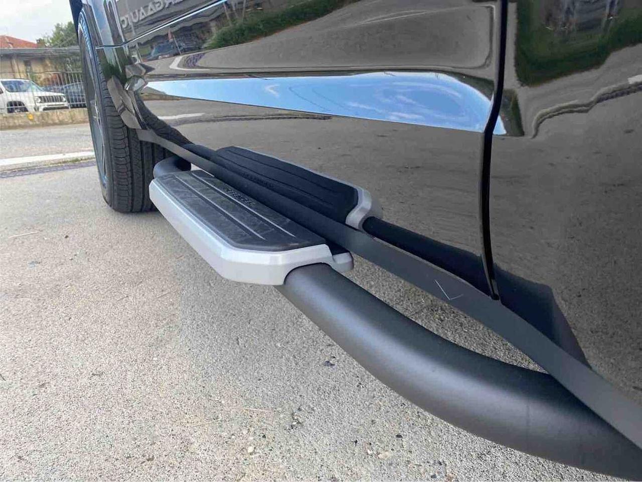 Land Rover Defender 90 3.0D I6 250 CV AWD Auto X-Dynamic SE