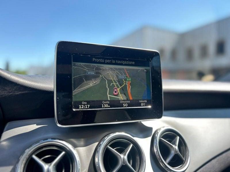 Mercedes-Benz GLA GLA 200 d Premium