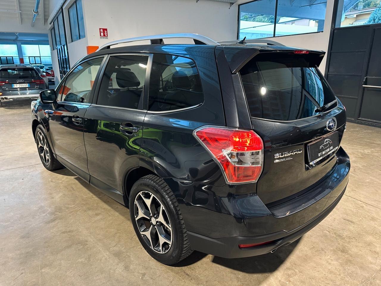 Subaru Forester 2.0 CVT XT