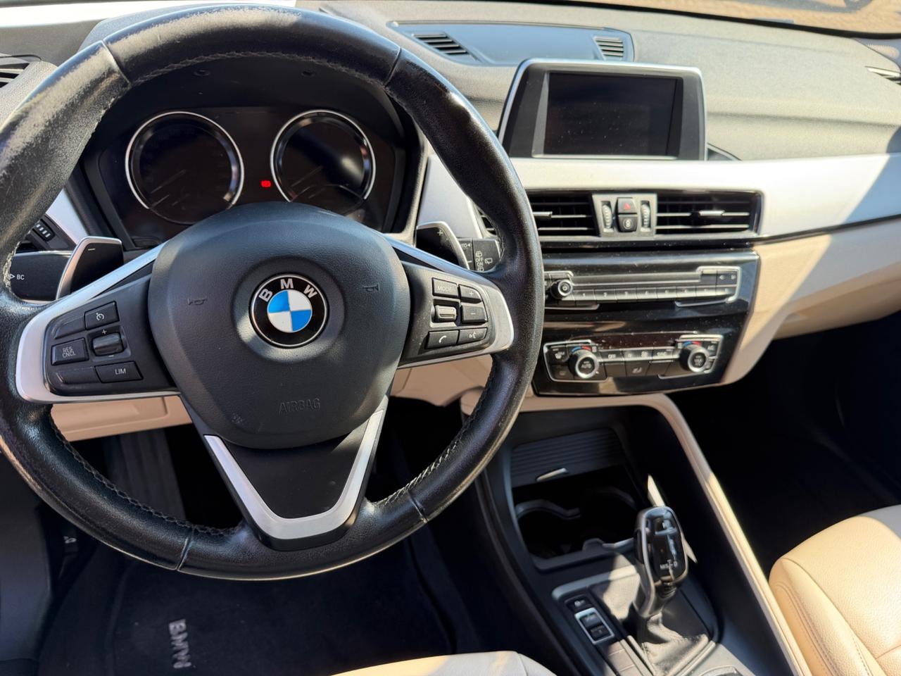 Bmw X1 sDrive18d xLine