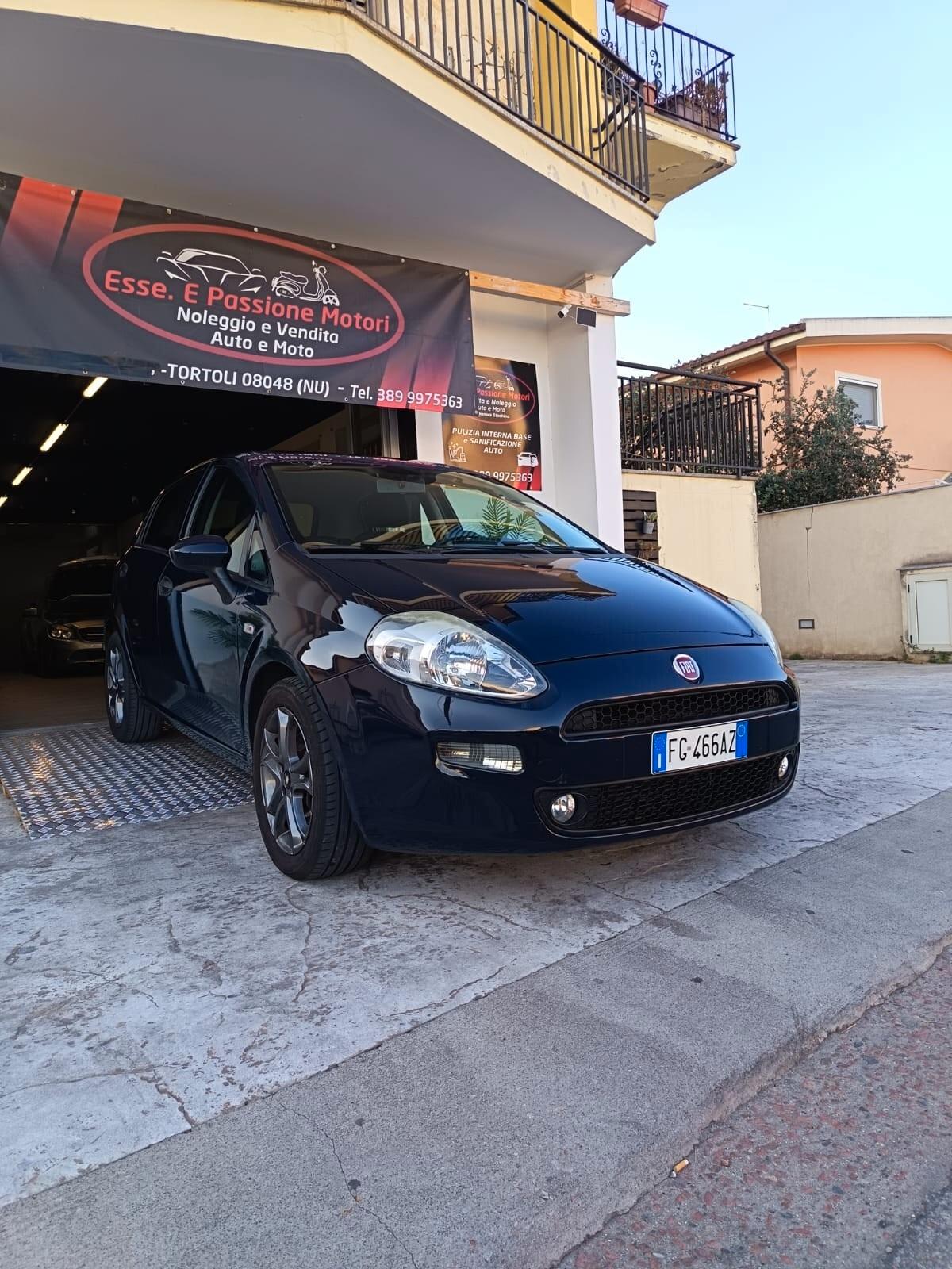 Fiat Punto 1.3 MJT II S&S 95 CV 5 porte Street