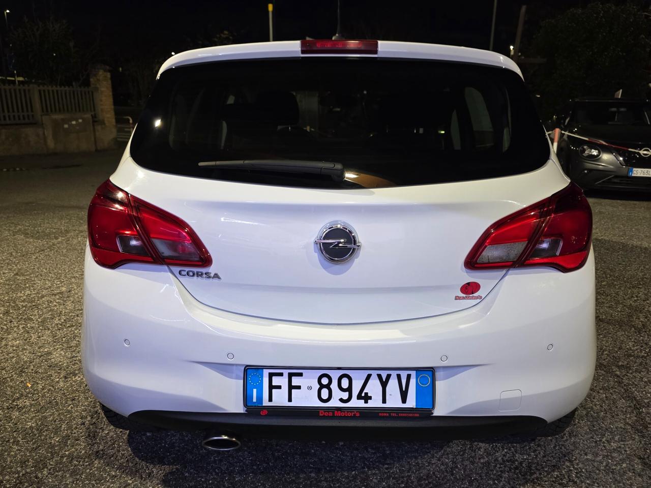 Opel Corsa 1.2 Coupé b-Color