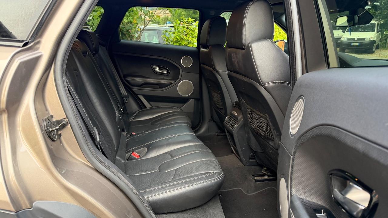 Land Rover Range Evoque 2.2 TD4 5p. Dynamic
