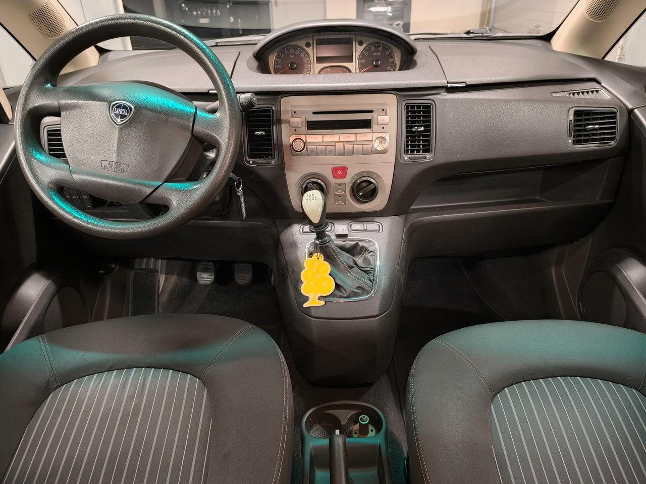 Lancia MUSA 1.4 16V Oro