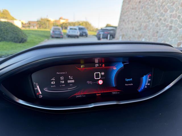 PEUGEOT 3008 HDi 130CV GT AUTO+TETTO APRIB+PELLE+18+RCAM+2PDC