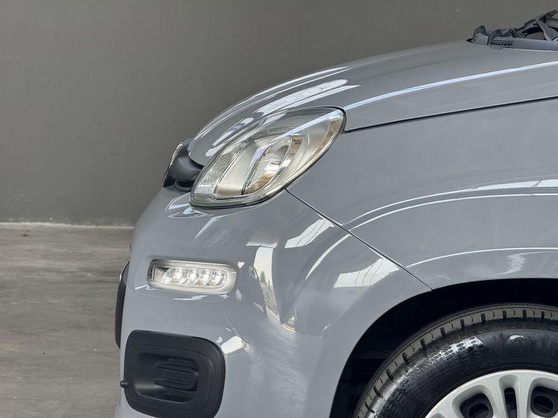 FIAT Panda 1.2 Easy 69cv E6 UNIPRO NEOPATENTATI CRONOLOGIA TAGLIANDI
