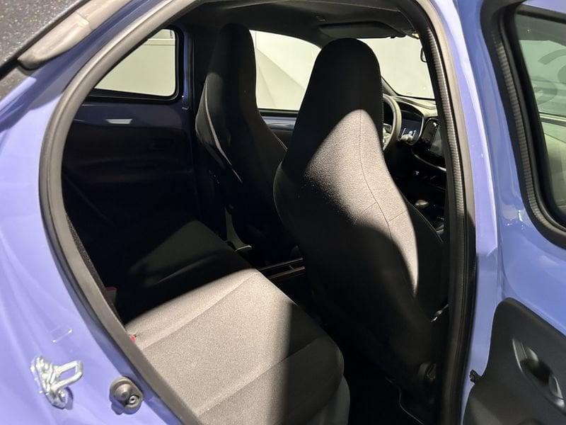 Toyota Aygo X 1.5 HYBRID 115cv Icon CVT AREA C FREE