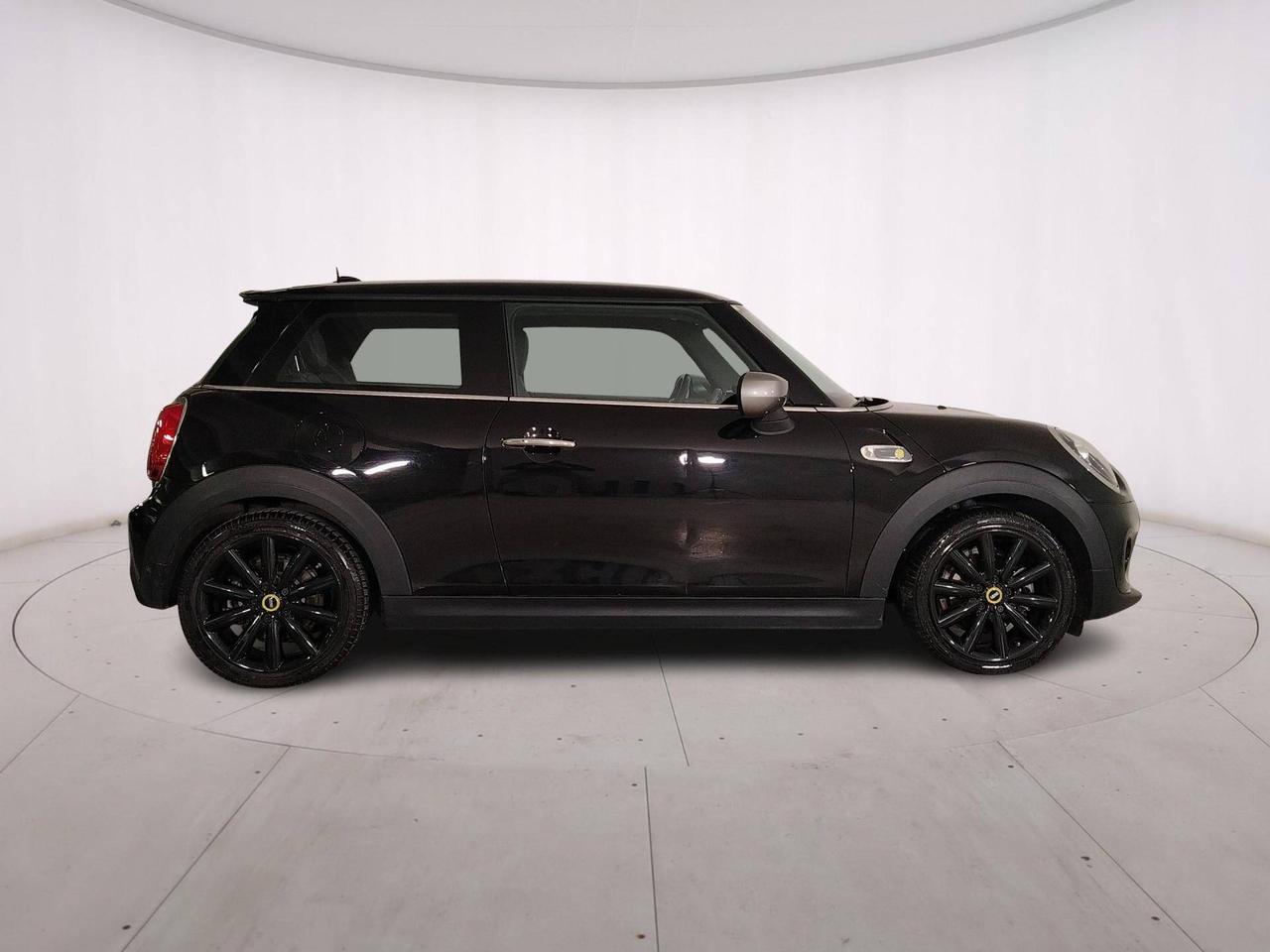MINI Mini Cooper SE M