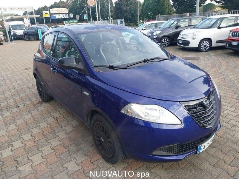 Lancia Ypsilon 1.2 69 CV 5 porte Silver