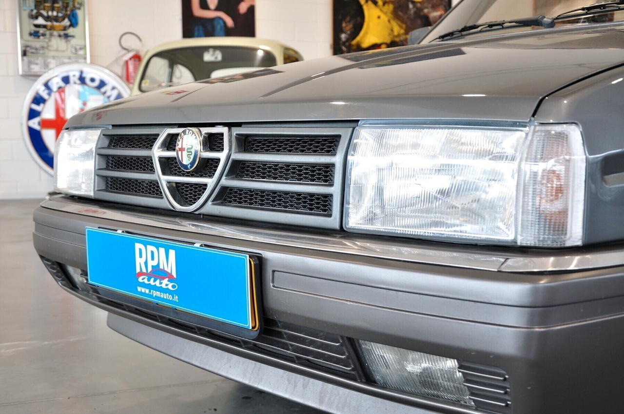 Alfa Romeo 90 2.5i V6 Quadrif. Oro, Clima, quadro digitale