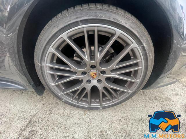 PORSCHE Panamera 2.9 4 Platinum Edition