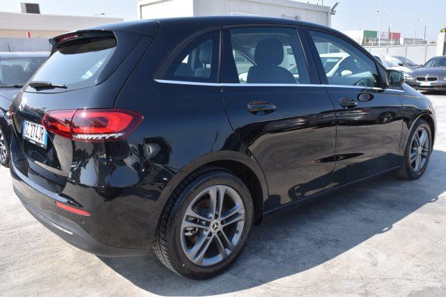 MERCEDES-BENZ B 180 d Automatic Business Extra