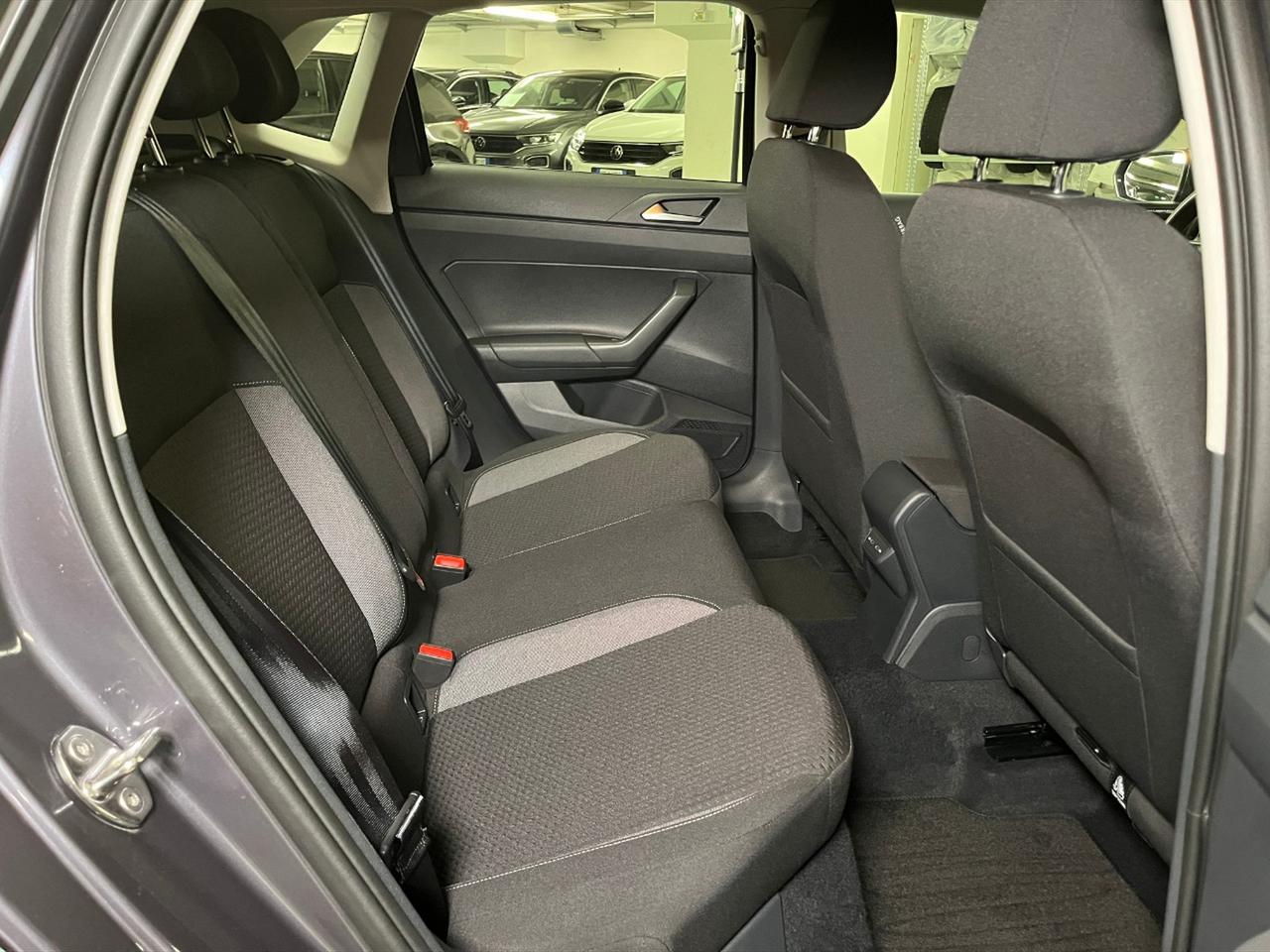 Volkswagen Polo 1.0 tsi life 95cv dsg