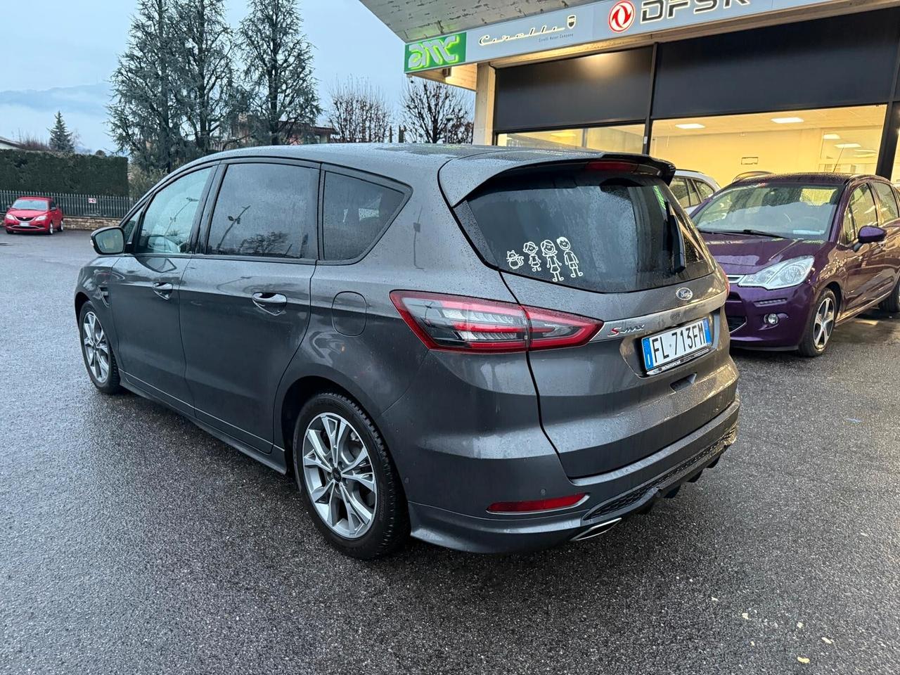 Ford S-Max 2.0 TDCi 180CV S&S Powershift 7 posti ST-Line Business