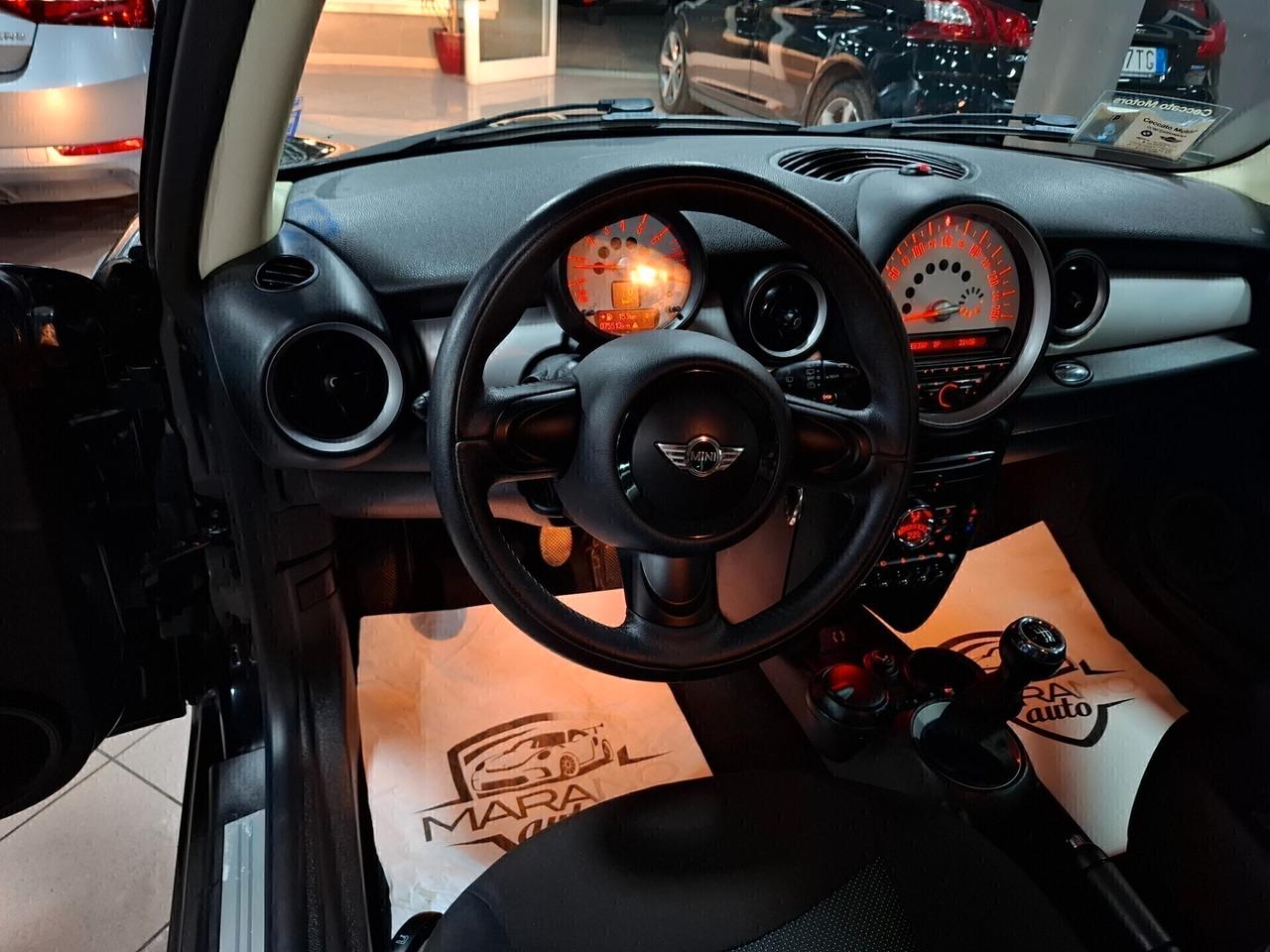 Mini One 1.6 55kw benzina Neopatentato