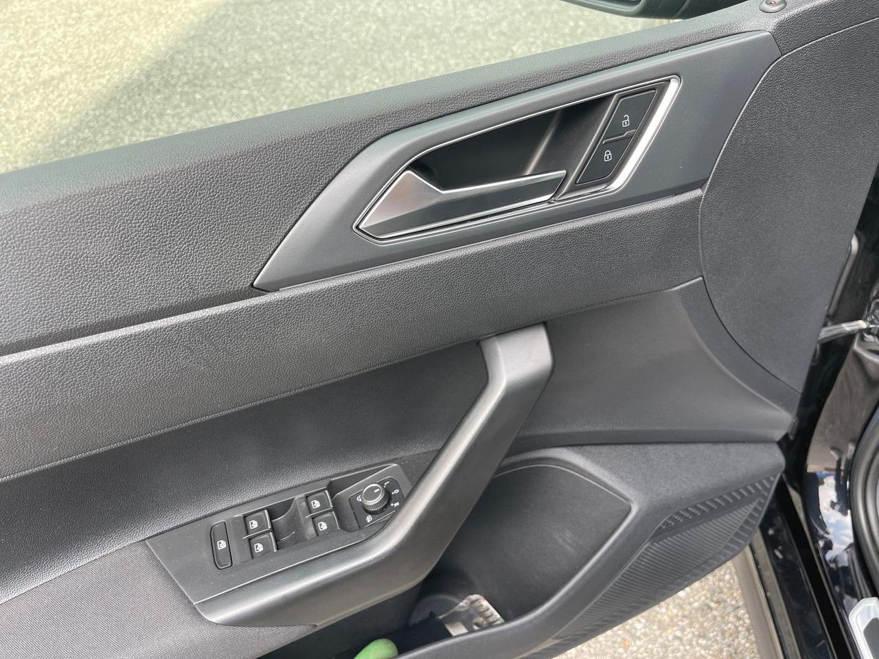 Volkswagen Polo 1.0 TSI R-Line 95cv #6758