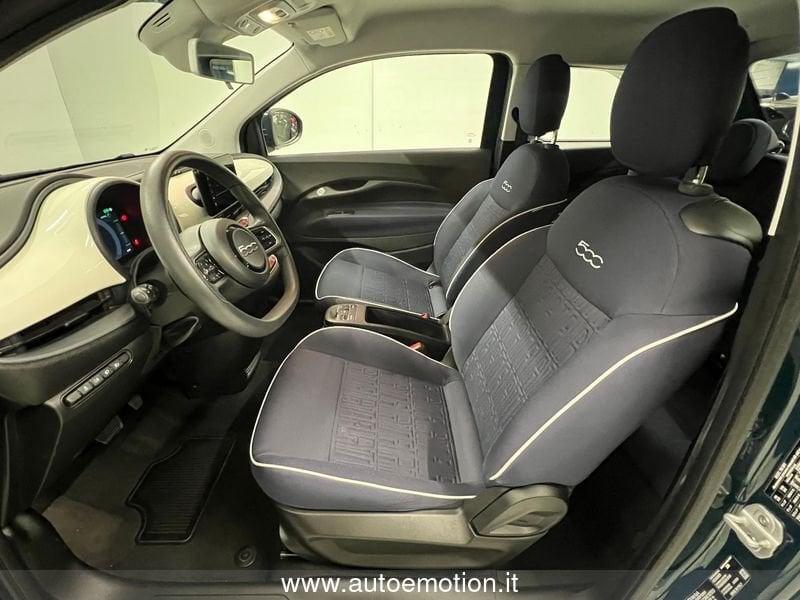 FIAT 500 500e Berlina 23,8 kWh Action