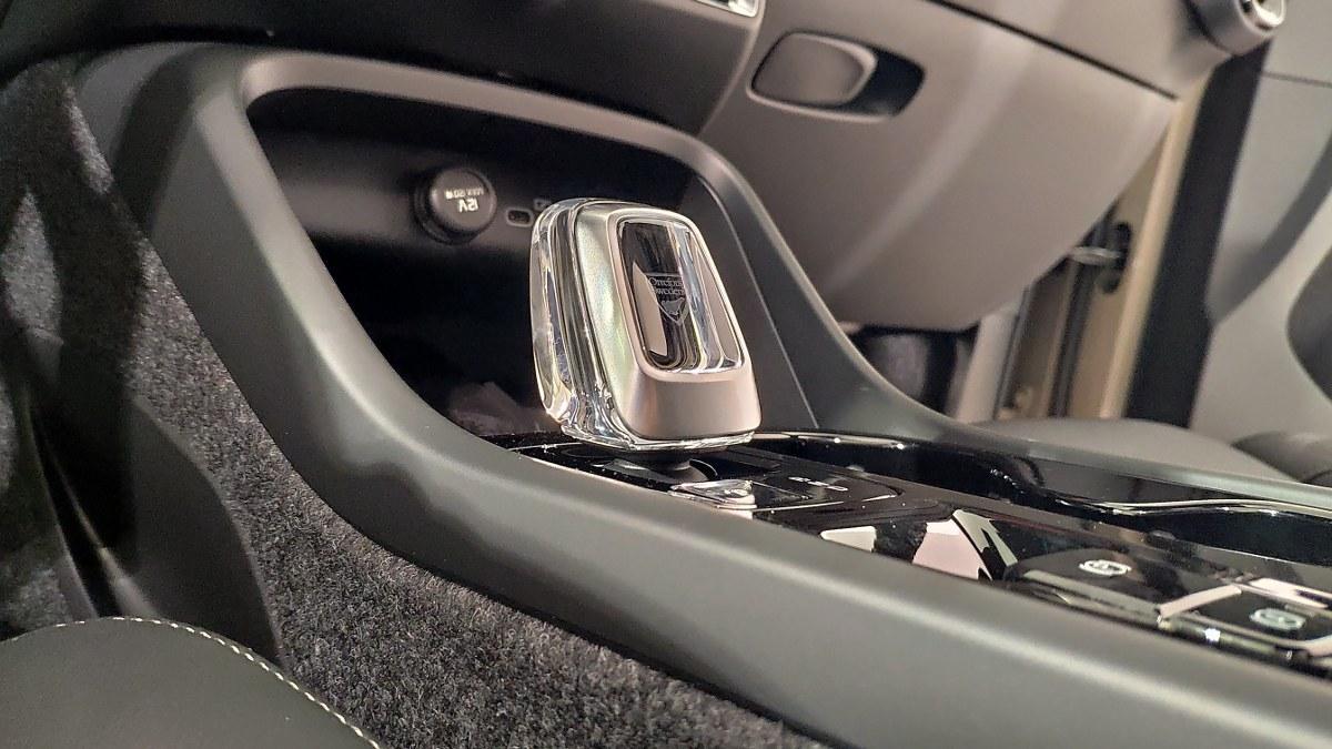 VOLVO Xc40 B3 Mild Hybrid Automatico Ultra Dark