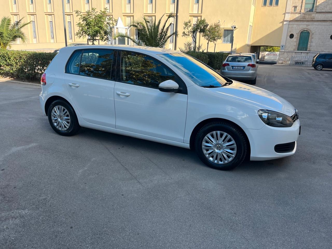 Volkswagen Golf 1.6 TDI 5p. Usato Garantito