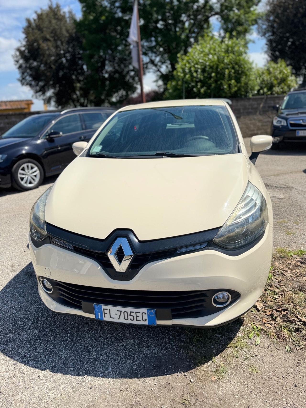 Renault clio
