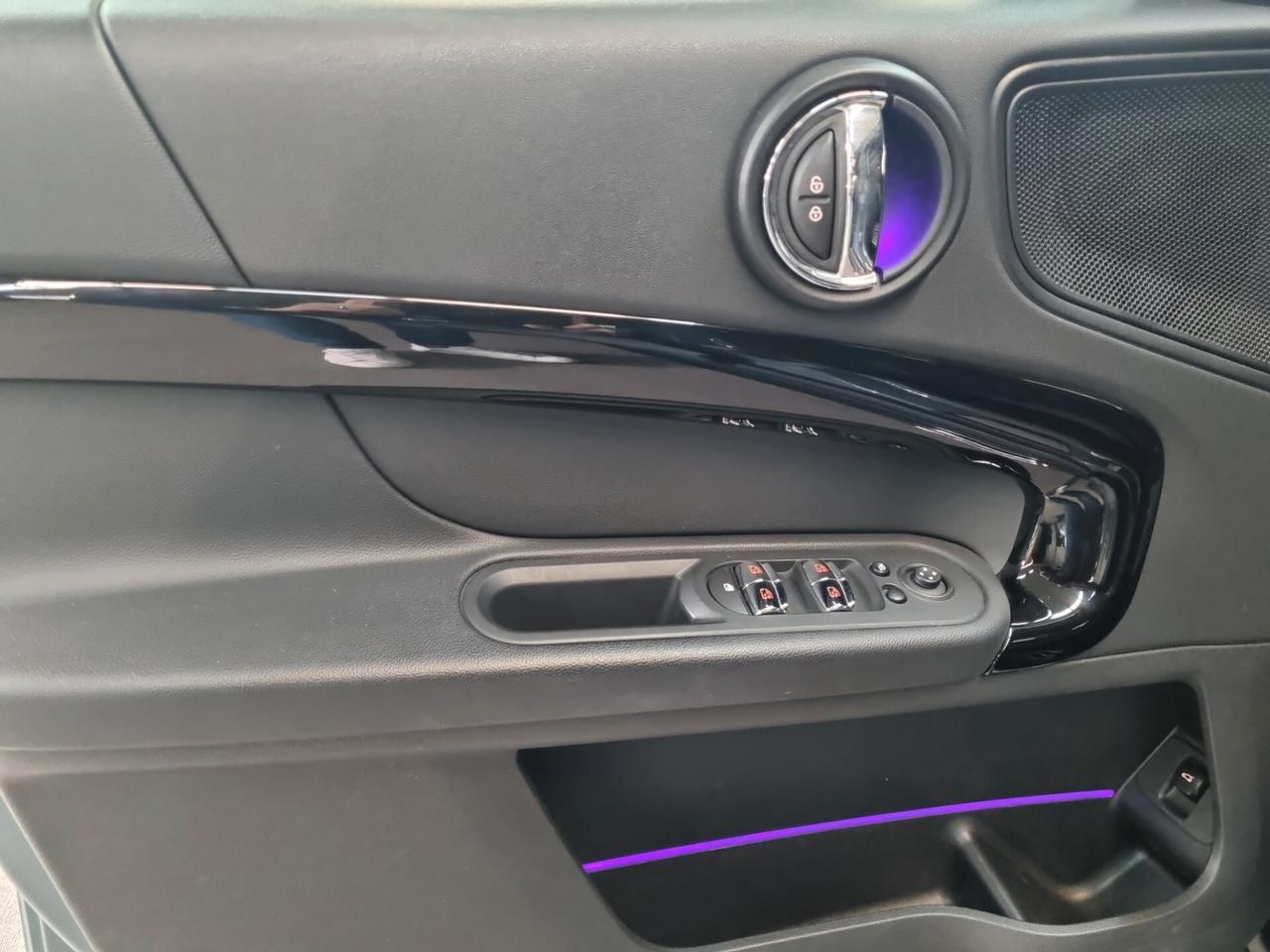 Mini Cooper SD Countryman Hype ALL4 Automatica