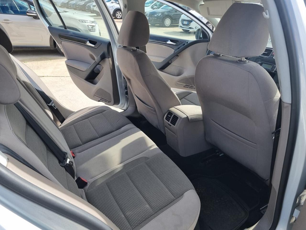 Volkswagen Golf 1.6 TDI DPF 5p. Comfortline