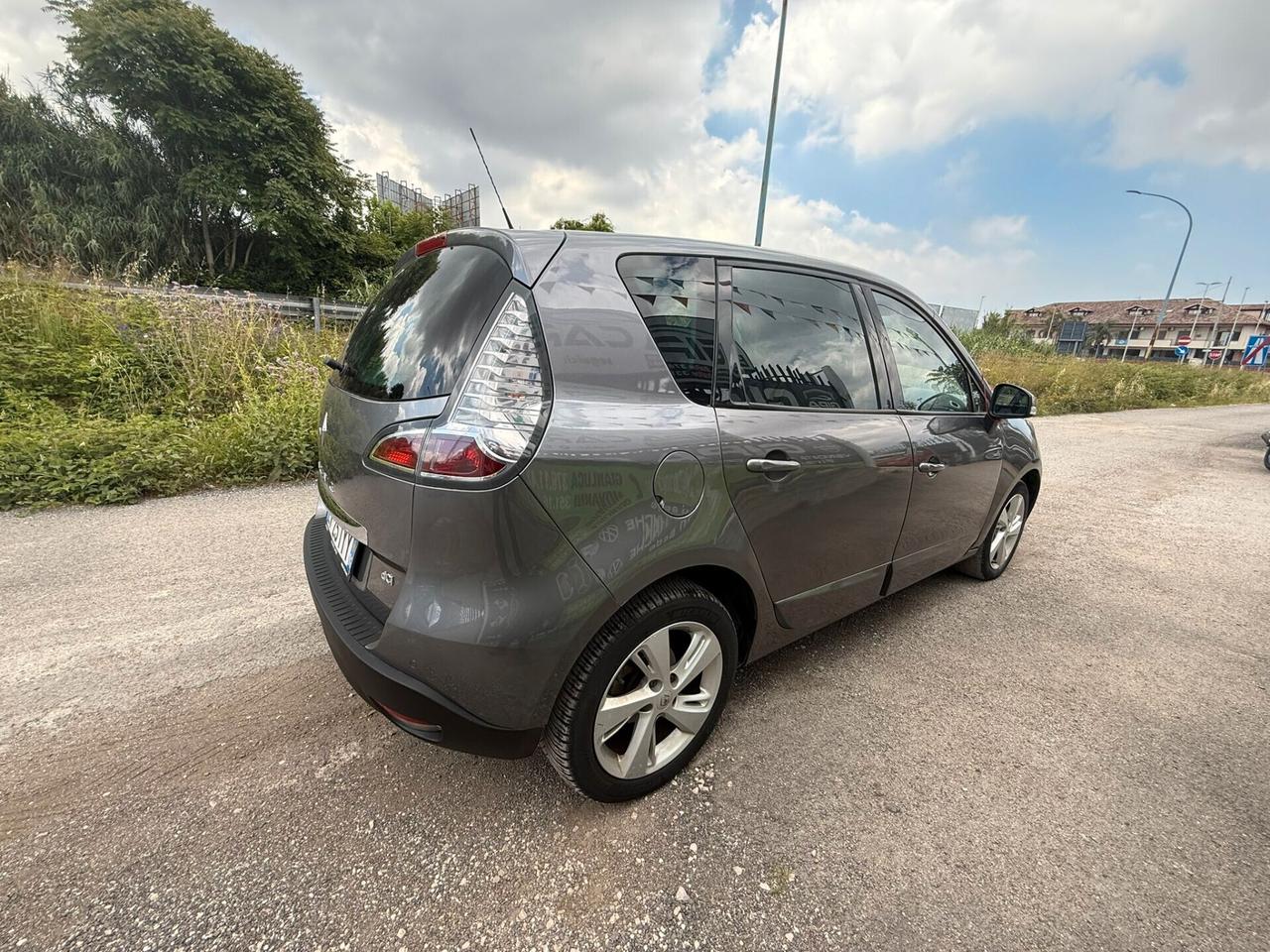 Renault Scenic Scénic XMod 1.5 dCi 110CV Start&Stop Energy