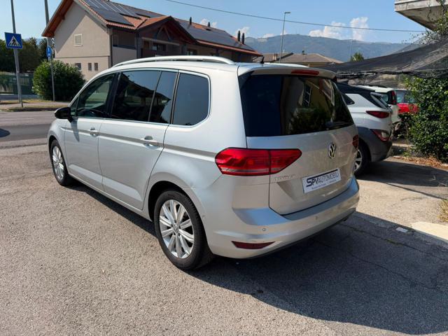 VOLKSWAGEN Touran 1.6 TDI Executive BlueMotion Technology