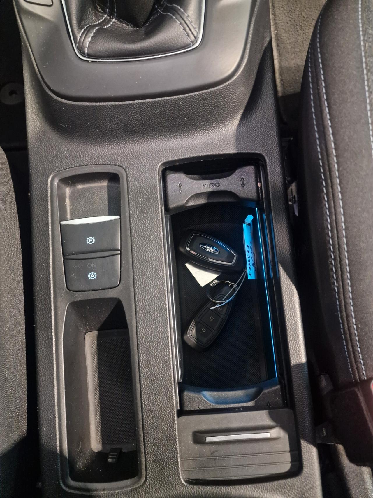 Ford Focus 1.5 EcoBlue 120 CV 5p. ST-Line