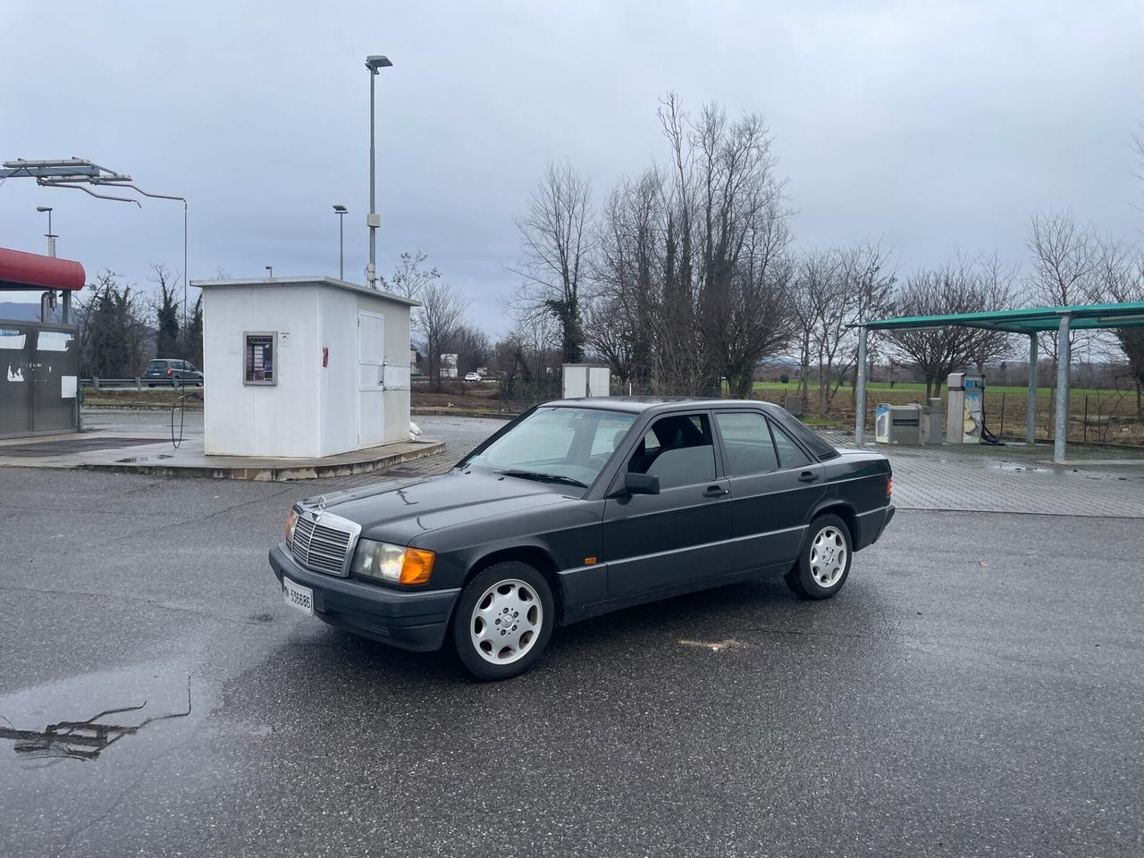 Mercedes-benz 190 1.8 E