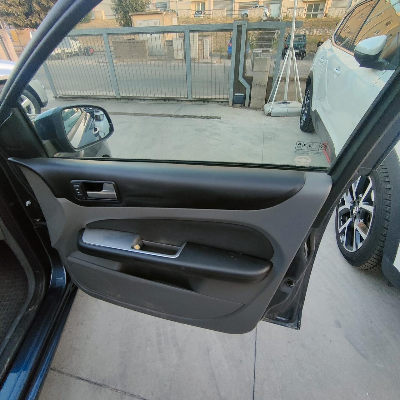 Ford Focus 1.6 TDCi (90CV) SW Tit.