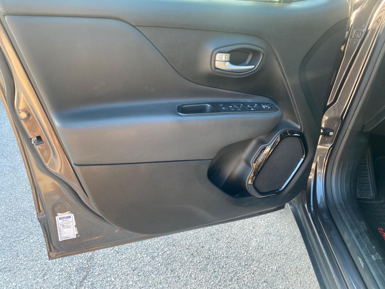 Jeep Renegade 1.4 2018 NIGHT EAGLE