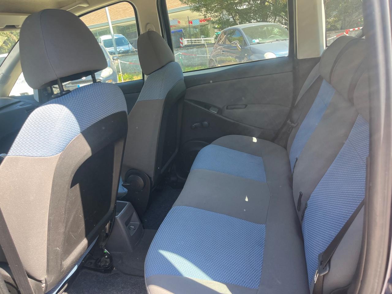 Fiat Idea 1.3 Multijet 16V 90 CV Gancio di Traino