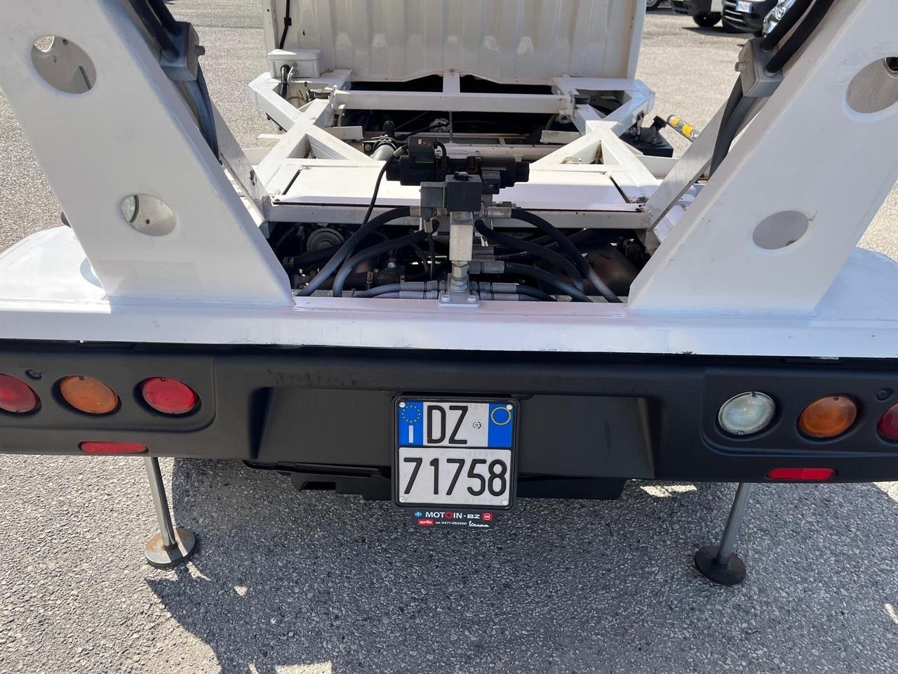 Piaggio quargo con vasca/rib.-700 cc- Diesel -2014