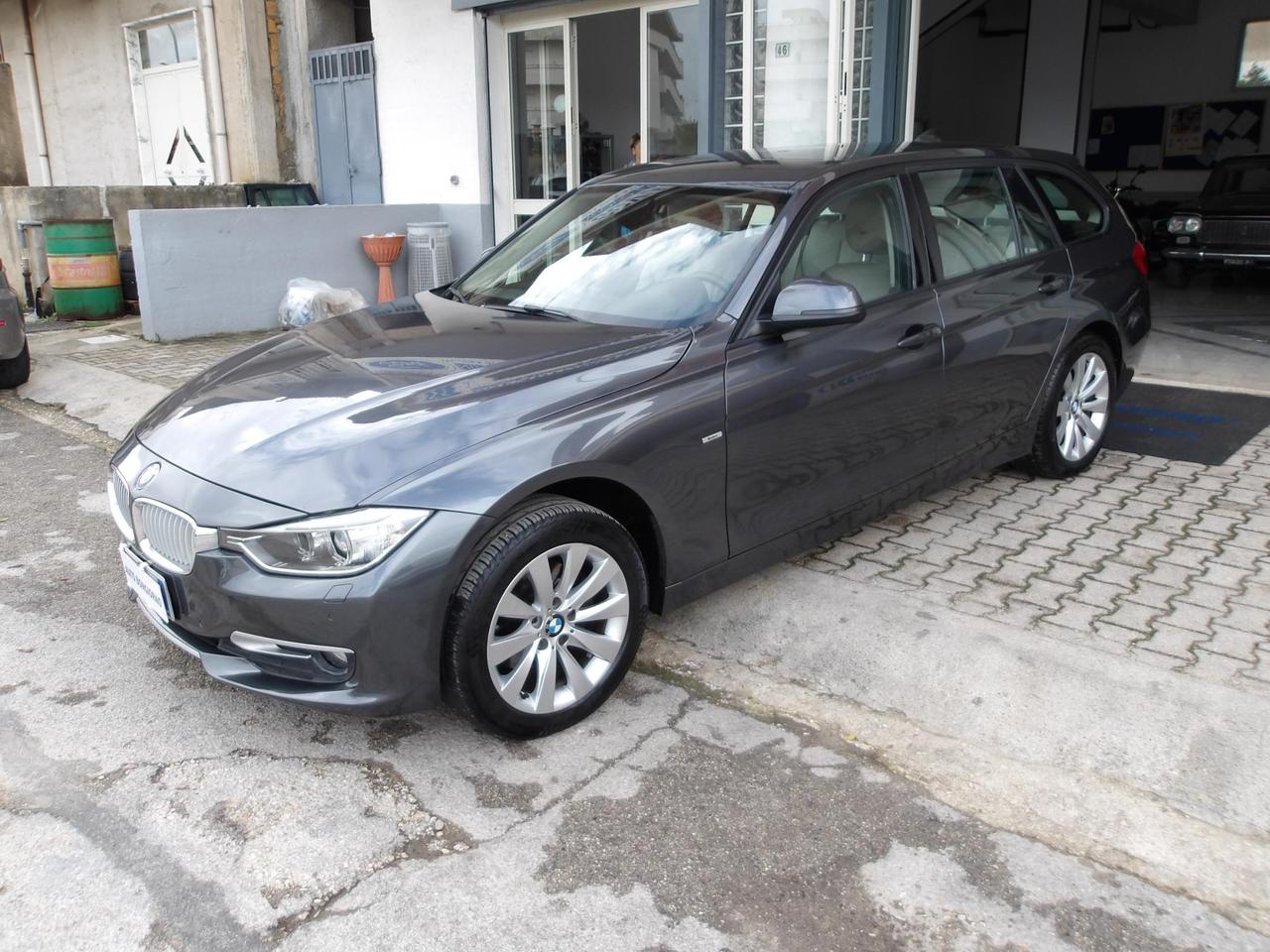 BMW Serie 3 Touring 320d Touring xdrive Modern