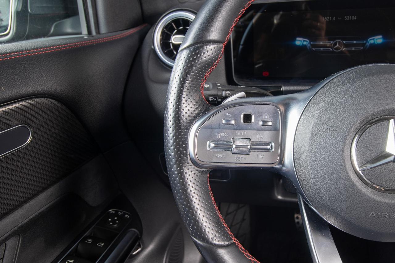 Mercedes-Benz GLA 200 Premium Amg Auto 163 Cv