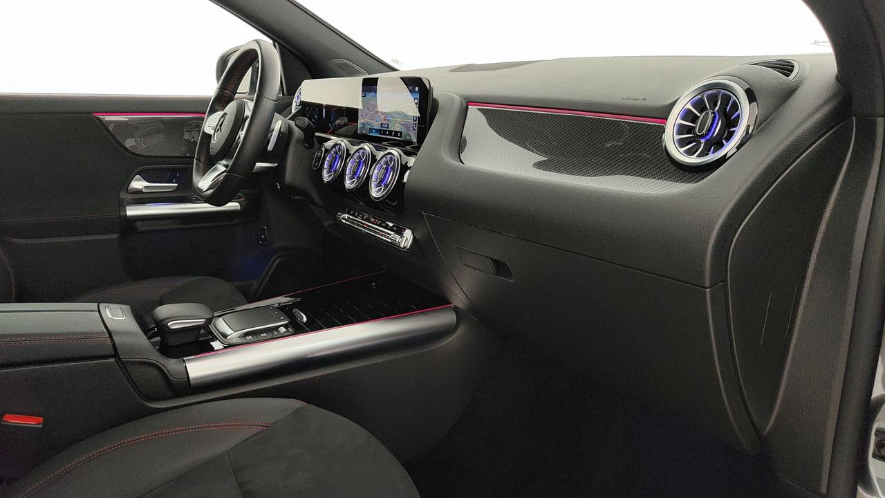 Mercedes-Benz GLA 200 d Premium 4matic auto
