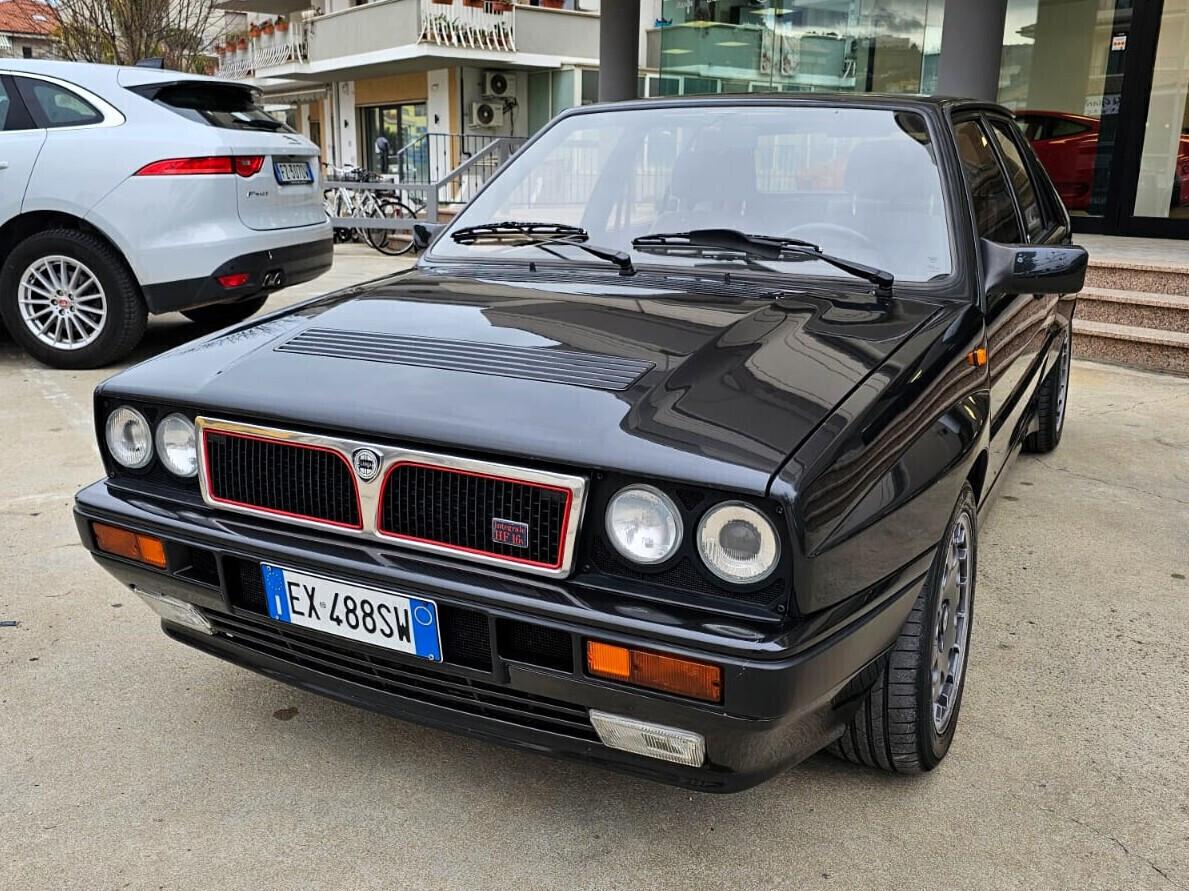 Lancia Delta 2.0i.e. turbo 16V HF integrale