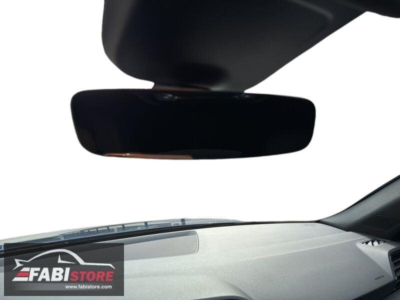 Audi Q3 Sportback 35 TDI 150 Cv S-Tronic S-Line interno ed esterno