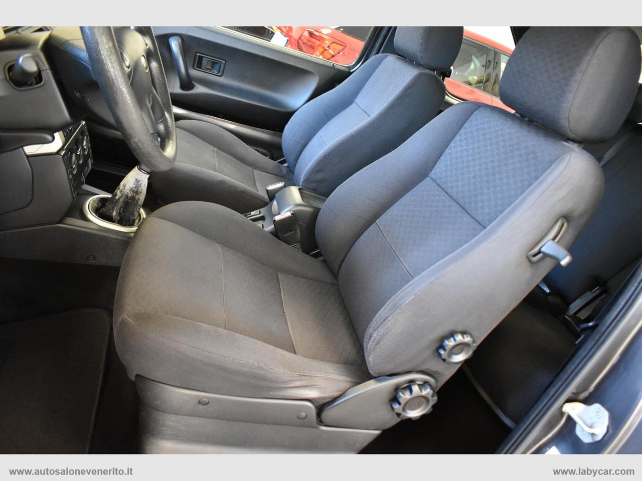 LAND ROVER Freelander 2.0 Td4 3p. Softback S