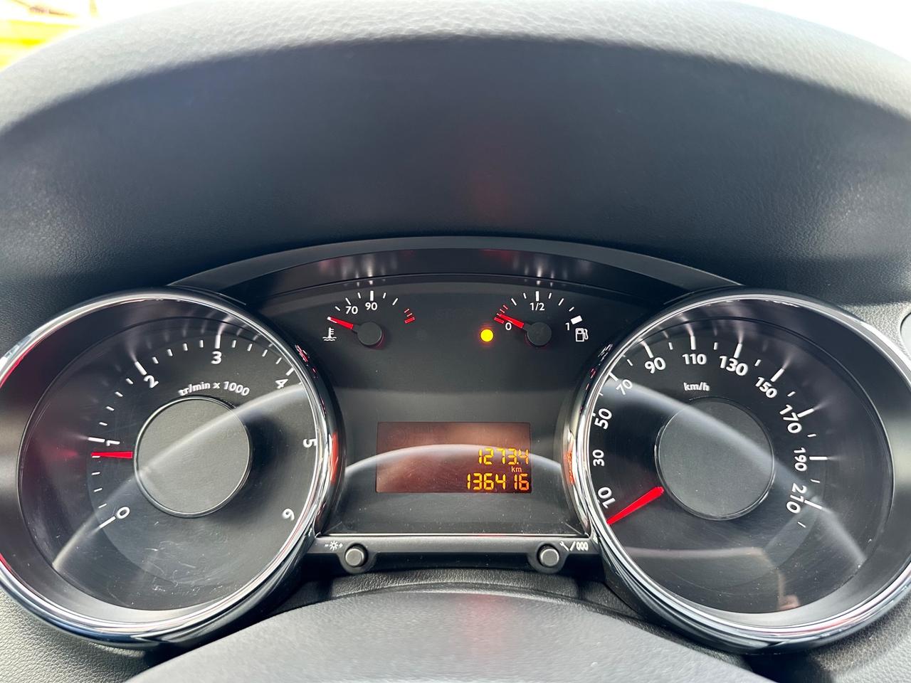 Peugeot 5008 - 1.6Hdi 110CV - 7 POSTI