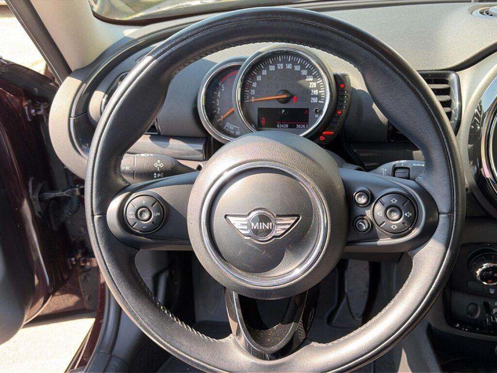 Mini Cooper D Clubman 2.0 D Cooper D Boost Auto